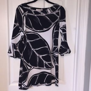 White House Black Market dress. Only worn once!